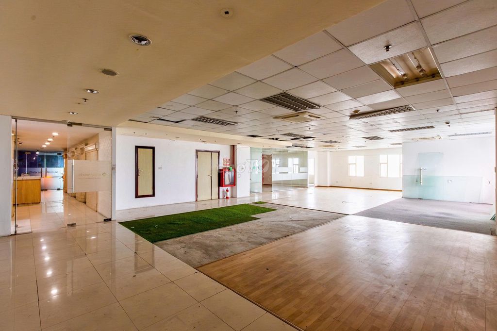 725 м² 2