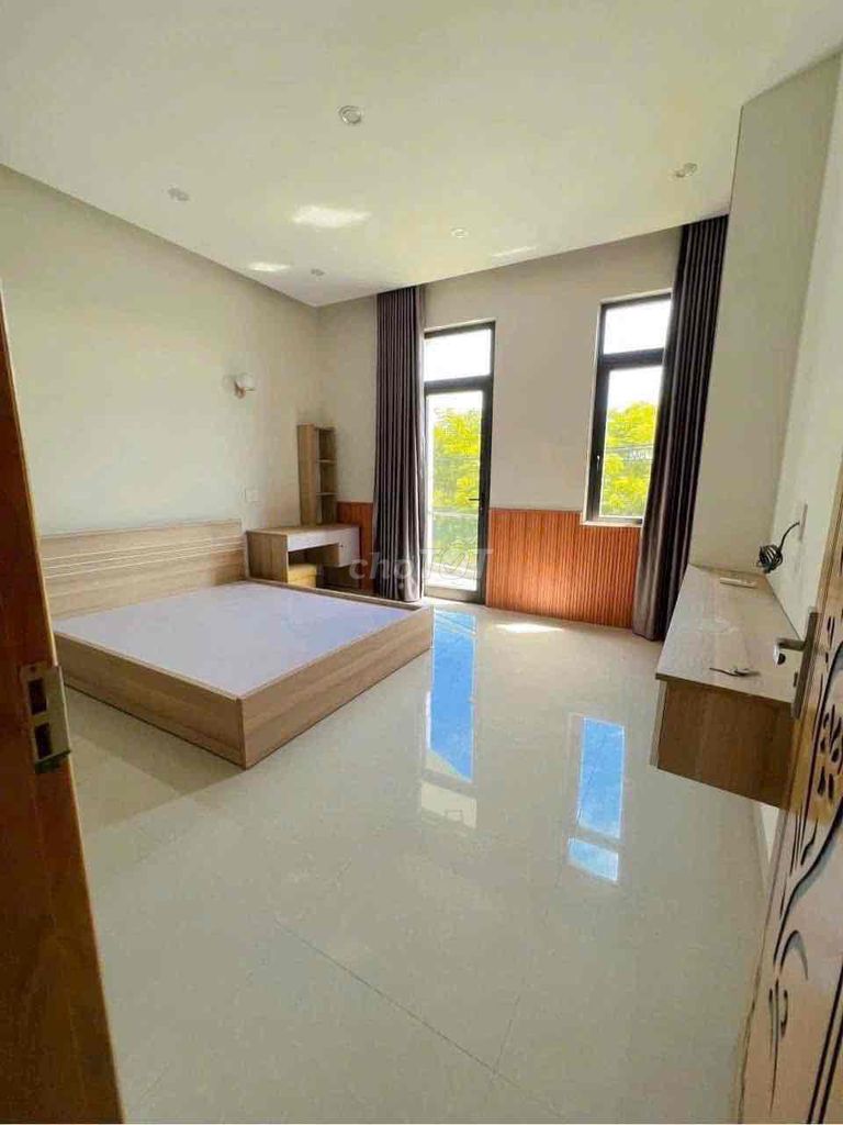 Дом, 4 спальни · 90 м² 7