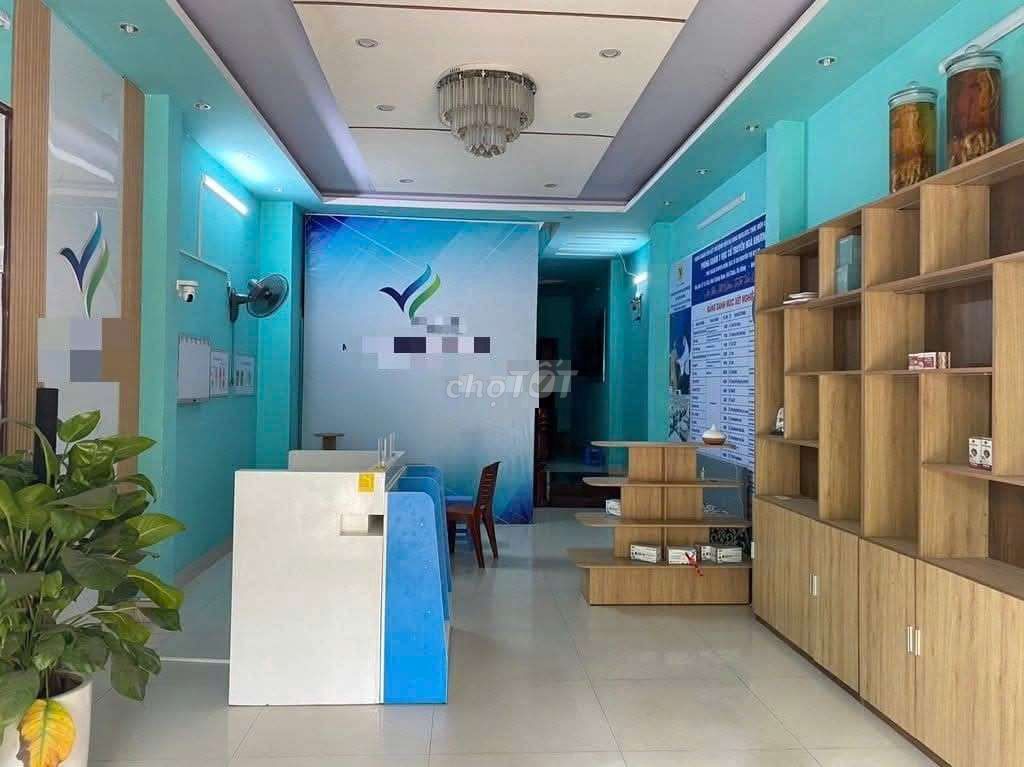 Дом, 7 спален · 92 м² 7