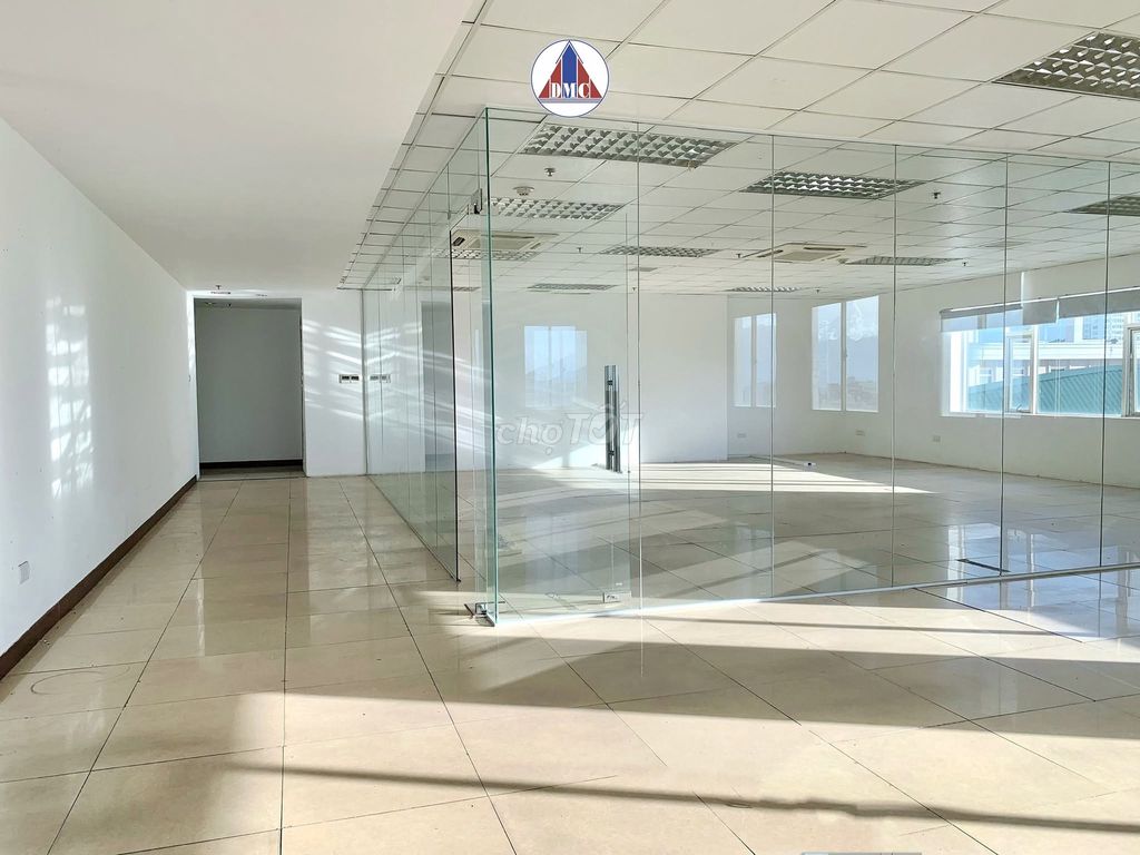 725 м² 2