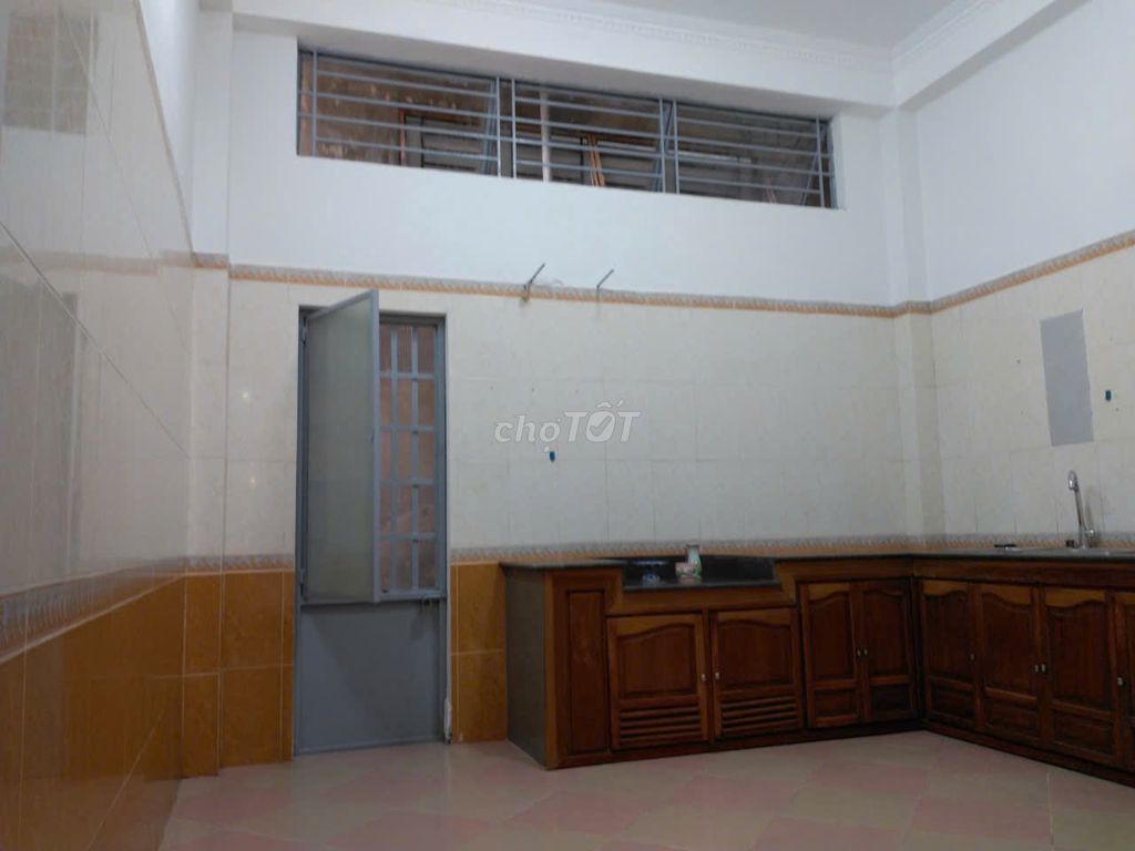 Дом, 3 спальни · 80 м² 6