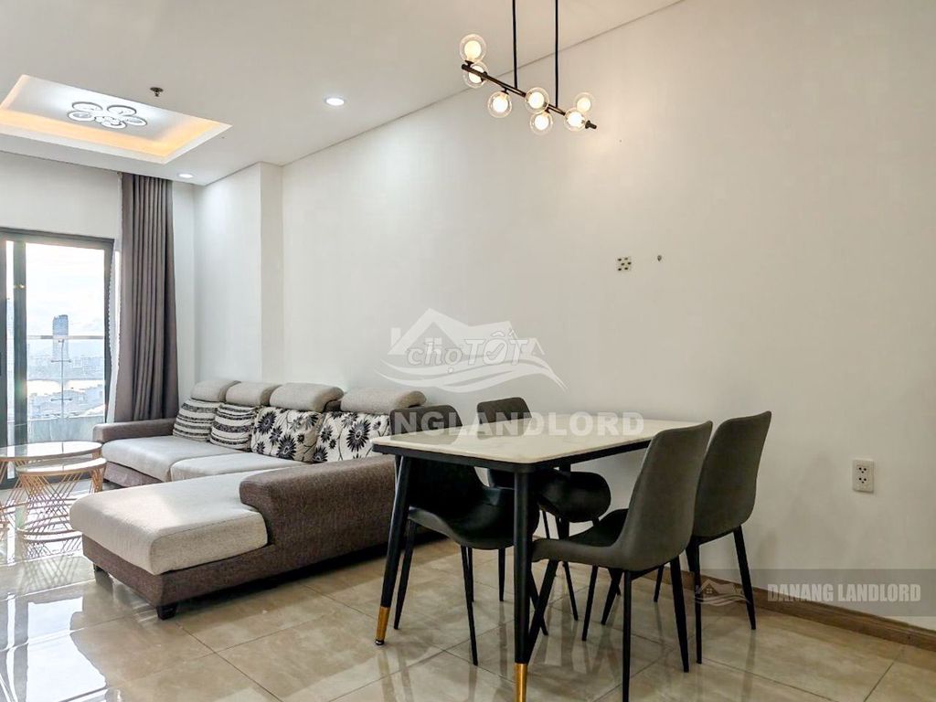 Квартира, 2 спальни · 74 м² 4