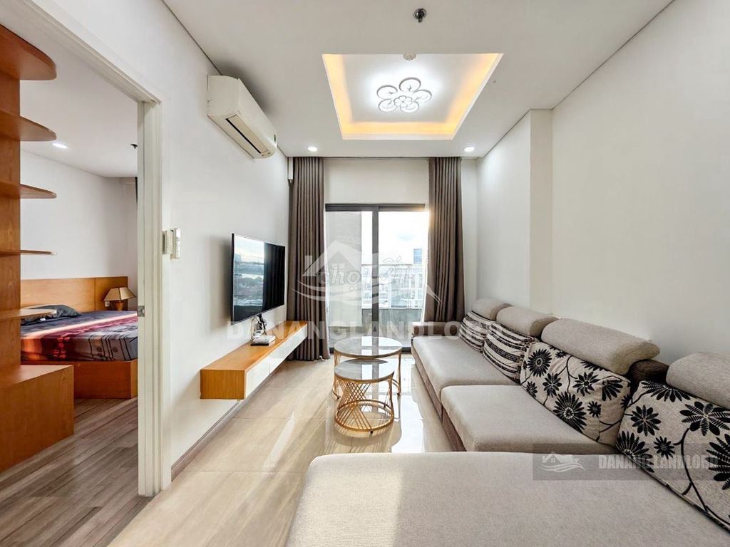 Квартира, 2 спальни · 74 м² 8