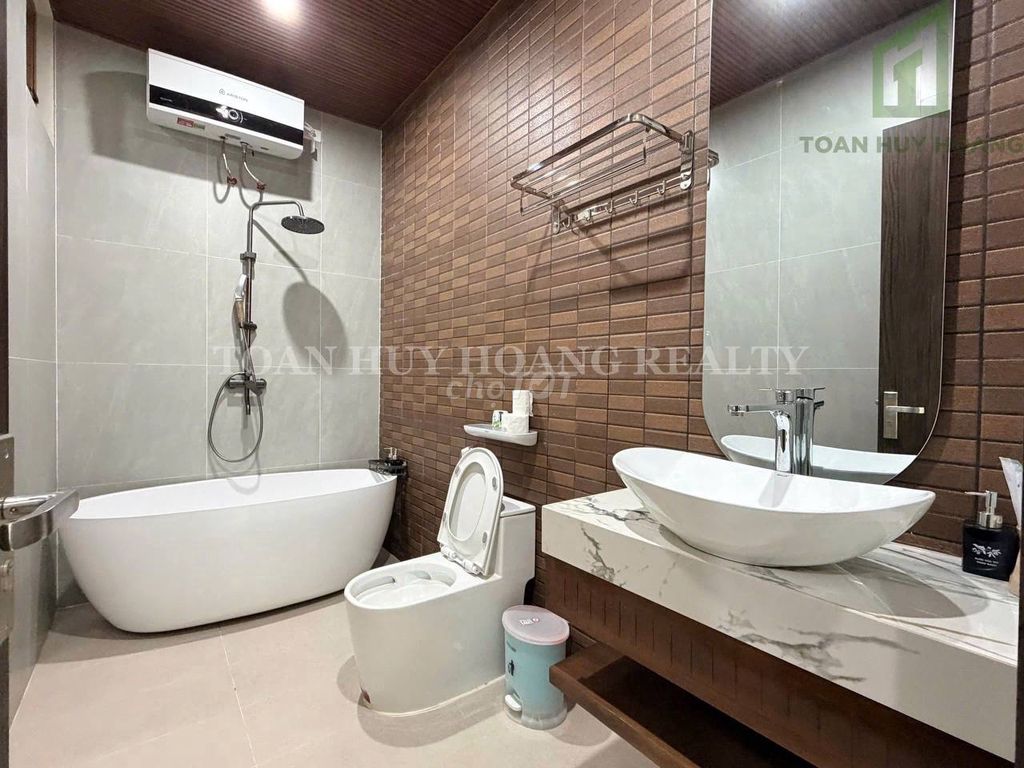Дом, 5 спален · 105 м² 7
