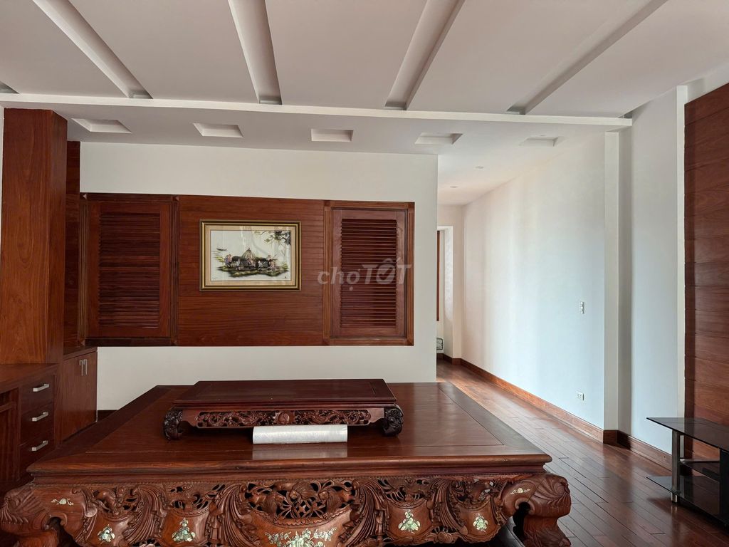 Дом, 6 спален · 100 м² 4