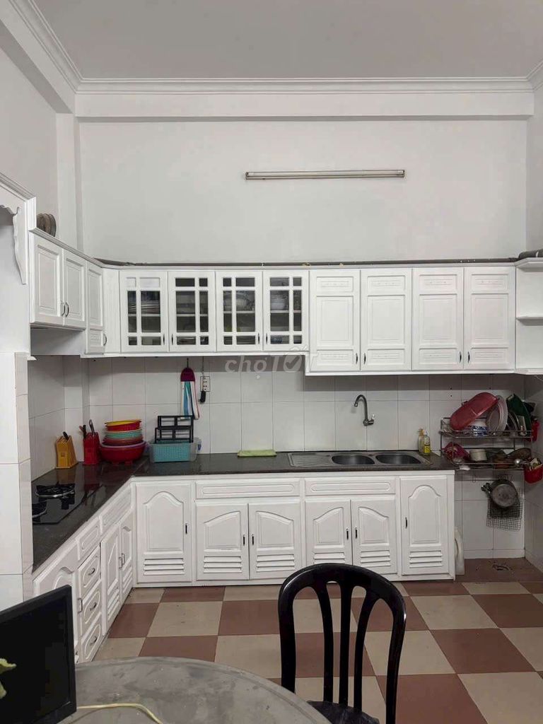 Дом, 5 спален · 100 м² 2