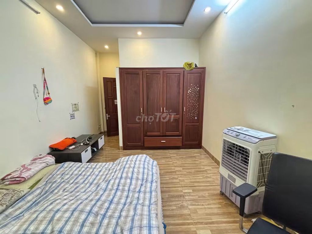 Дом, 2 спальни · 100 м² 5