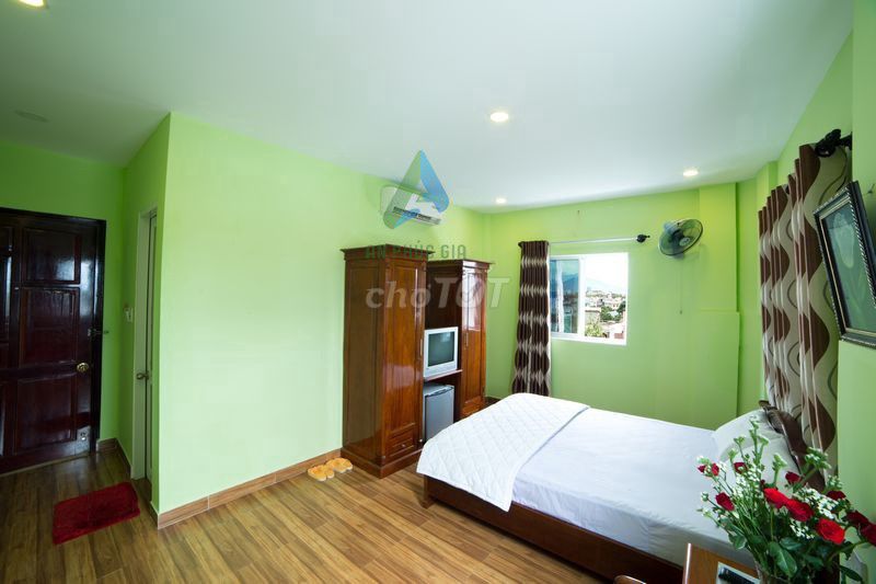 Дом, 11 спален · 100 м² 9