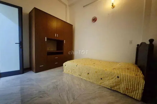Дом, 3 спальни · 100 м² 3