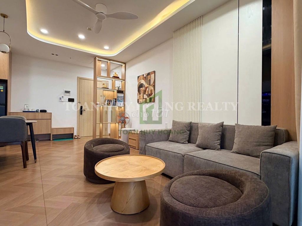 Квартира, 2 спальни · 70 м² 5