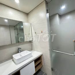 Квартира, 3 спальни · 130 м² 9
