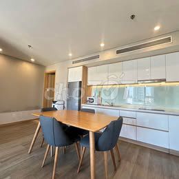 Квартира, 2 спальни · 70 м² 6