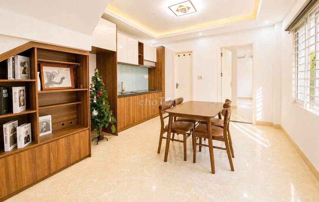 Дом, 4 спальни · 80 м²
