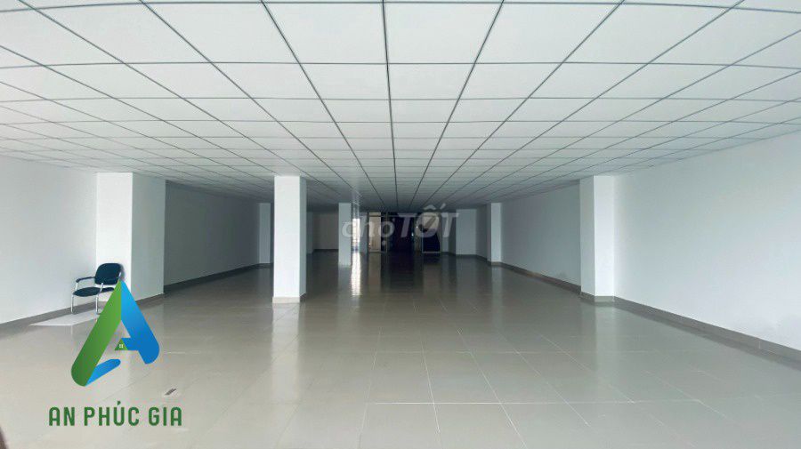 Дом, 7 спален · 289 м² 3