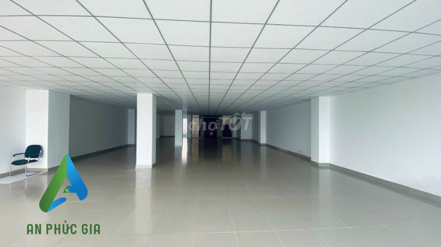 Дом, 7 спален · 289 м² 5