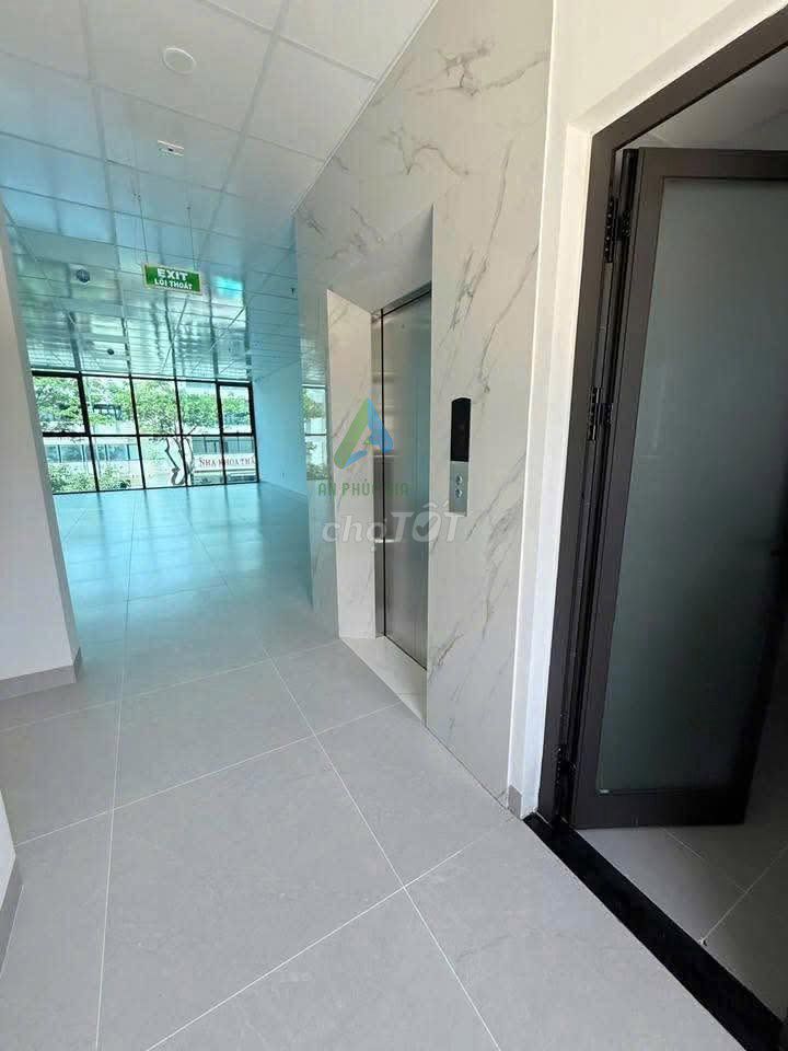 Дом, 7 спален · 150 м² 2
