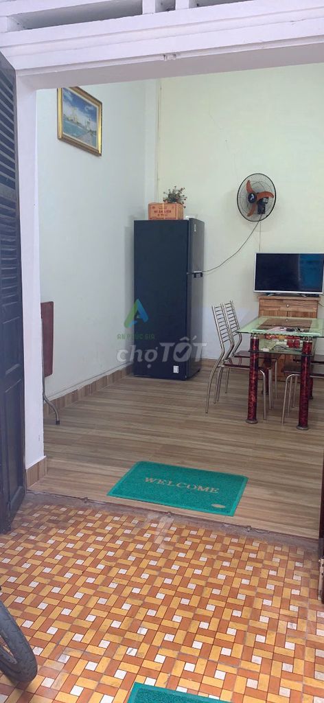 Дом, 5 спален · 110 м²