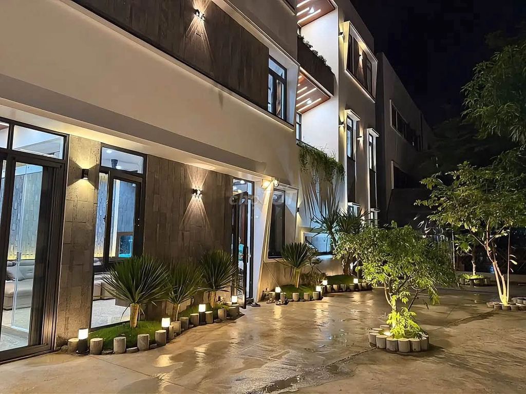 Дом, 4 спальни · 100 м² 2