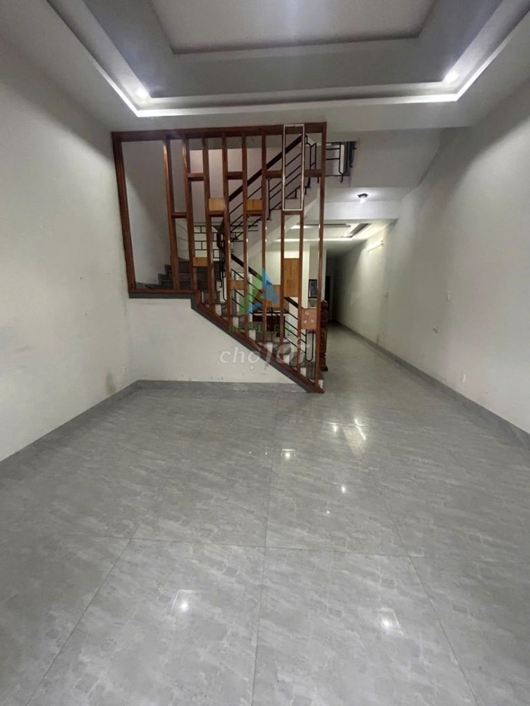 Дом, 4 спальни · 85 м² 9