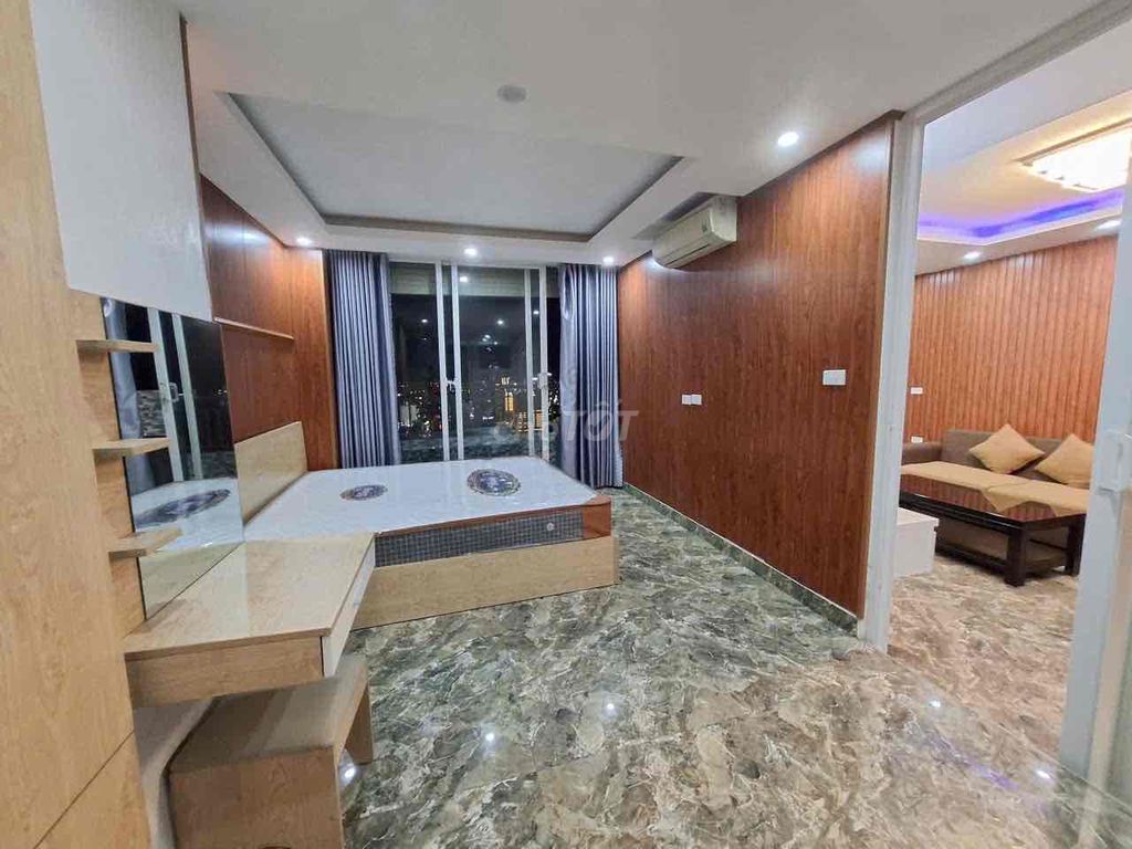 Квартира, 2 спальни · 70 м² 8