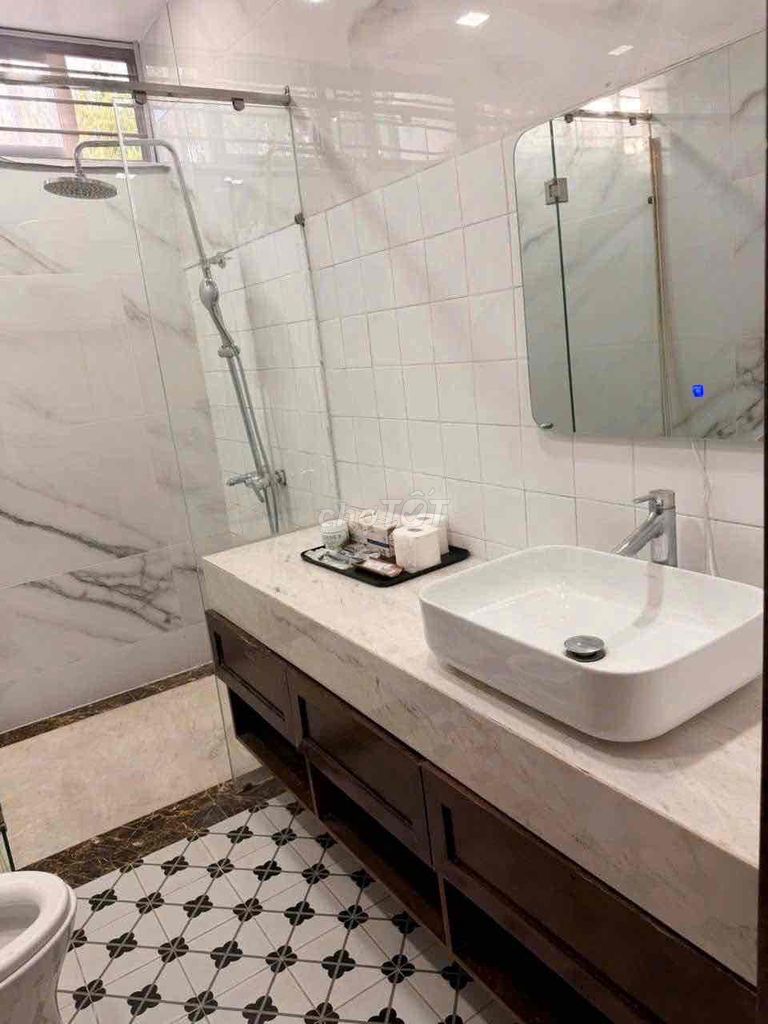 Дом, 4 спальни · 100 м² 4