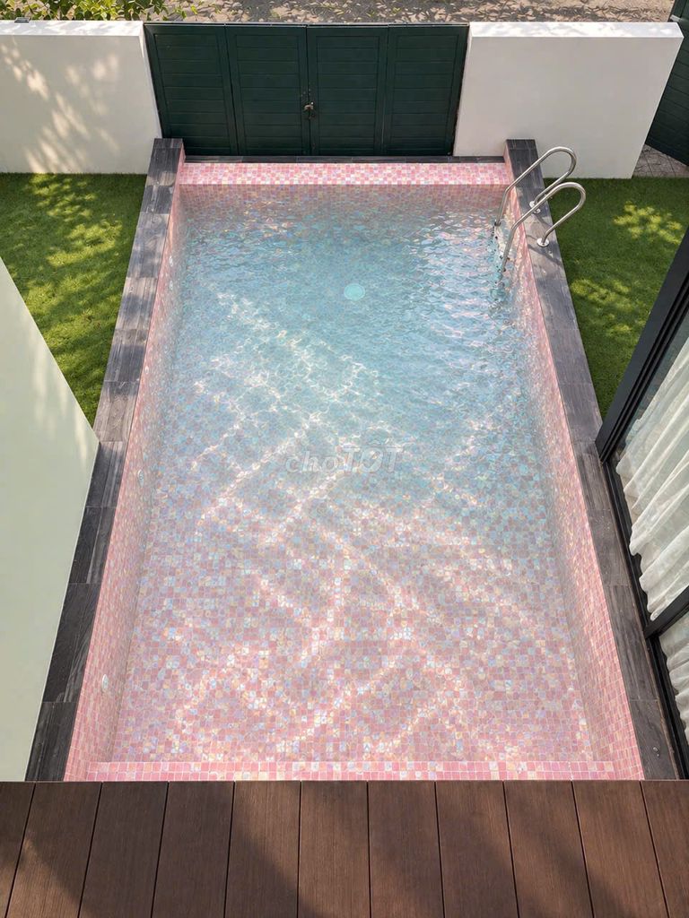 Дом, 5 спален · 250 м² 2