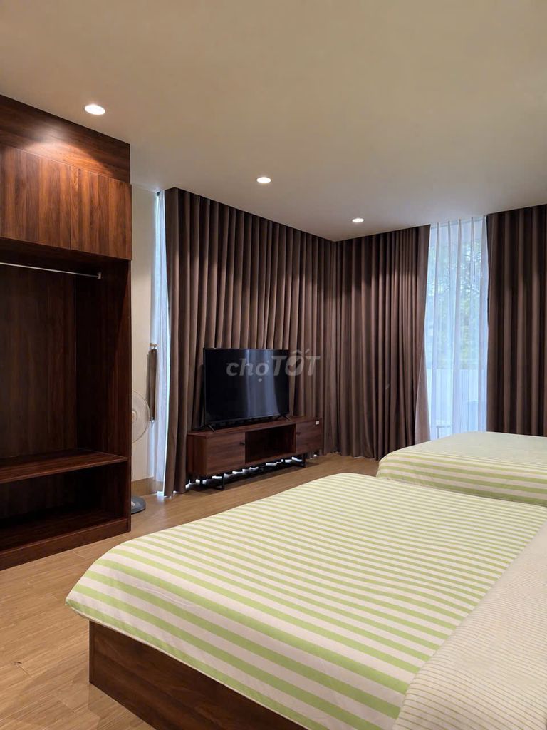 Дом, 5 спален · 250 м² 8