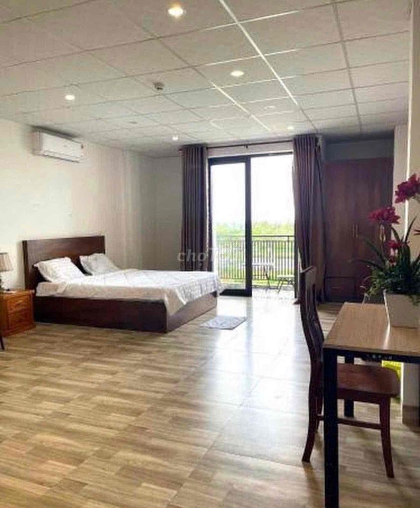 Квартира, 10 спален · 135 м² 3