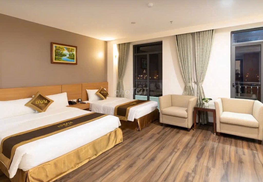 Дом, 11 спален · 100 м² 3