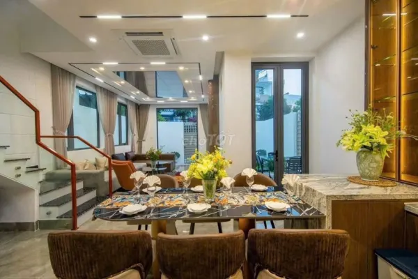 Дом, 5 спален · 150 м² 5