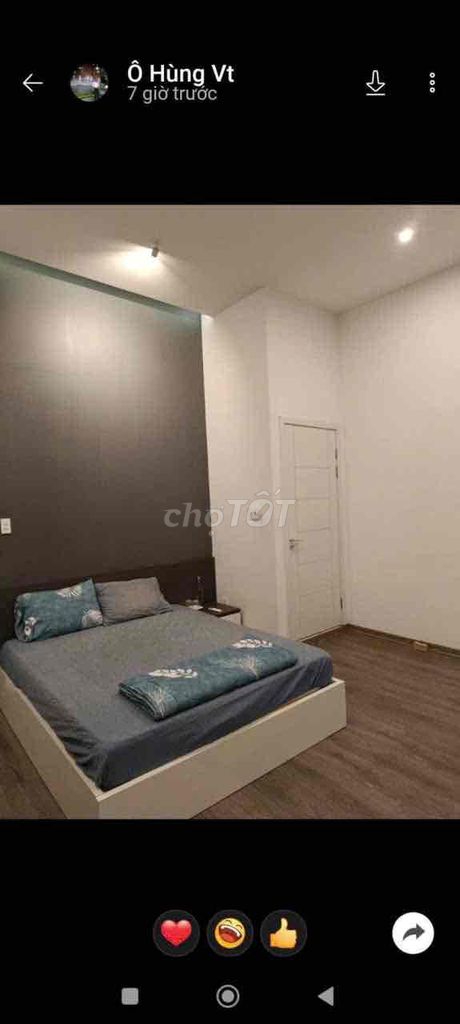 Дом, 2 спальни · 75 м²