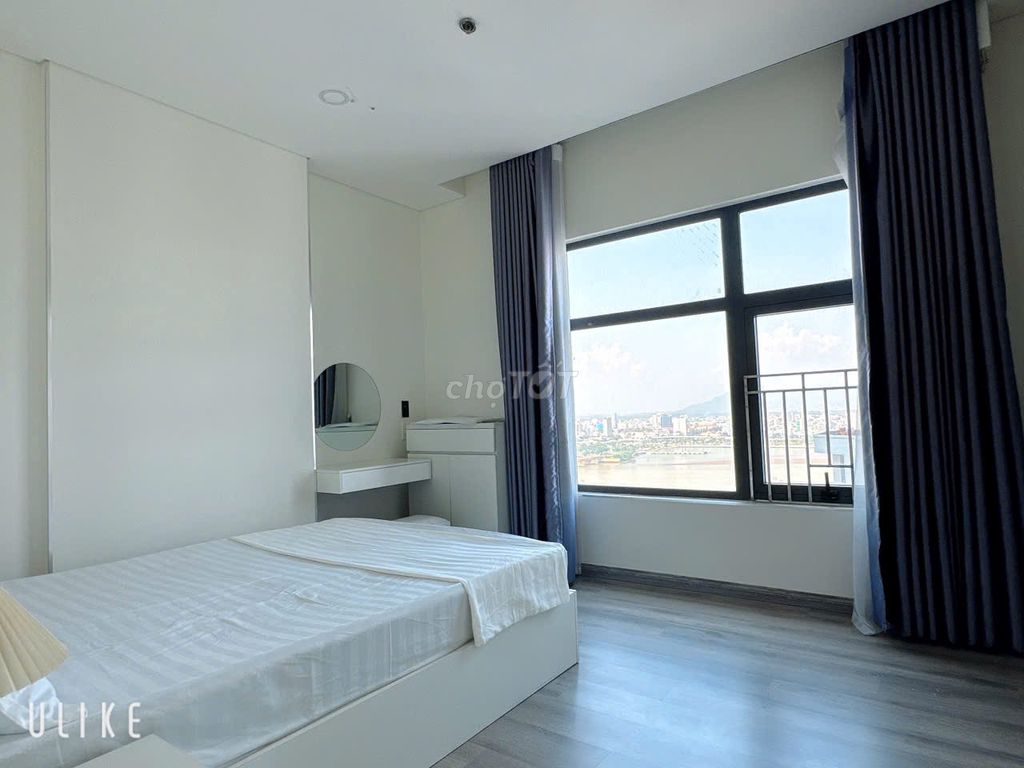 Квартира, 3 спальни · 100 м² 5