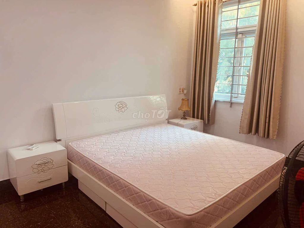 Дом, 4 спальни · 150 м² 3