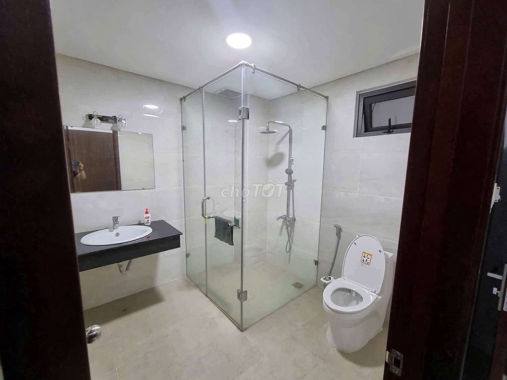 Дом, 4 спальни · 130 м² 4