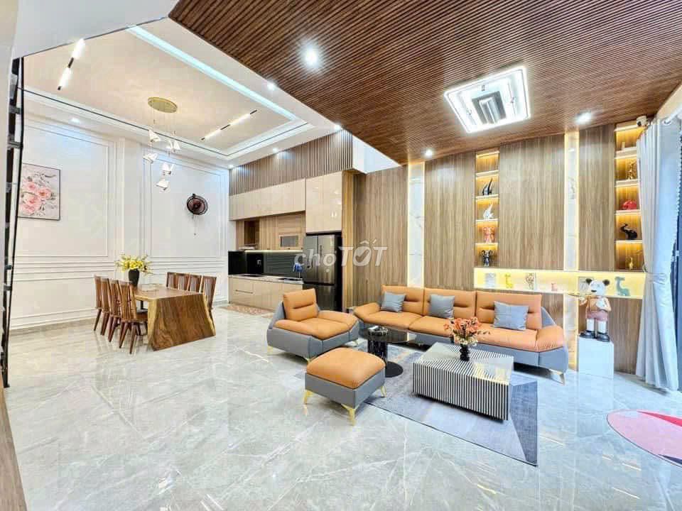 Дом, 3 спальни · 56 м² 2