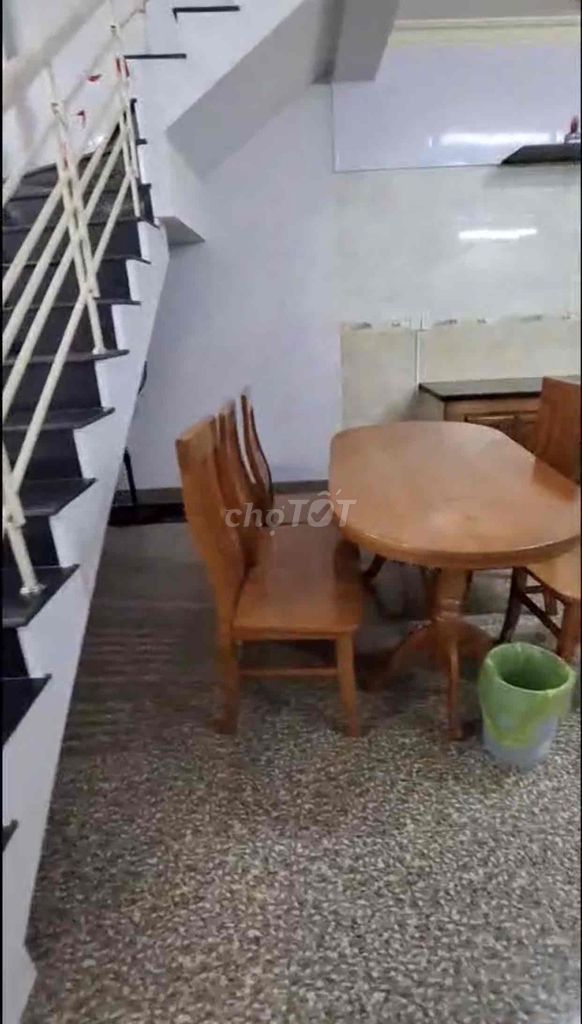 Дом, 4 спальни · 100 м² 3