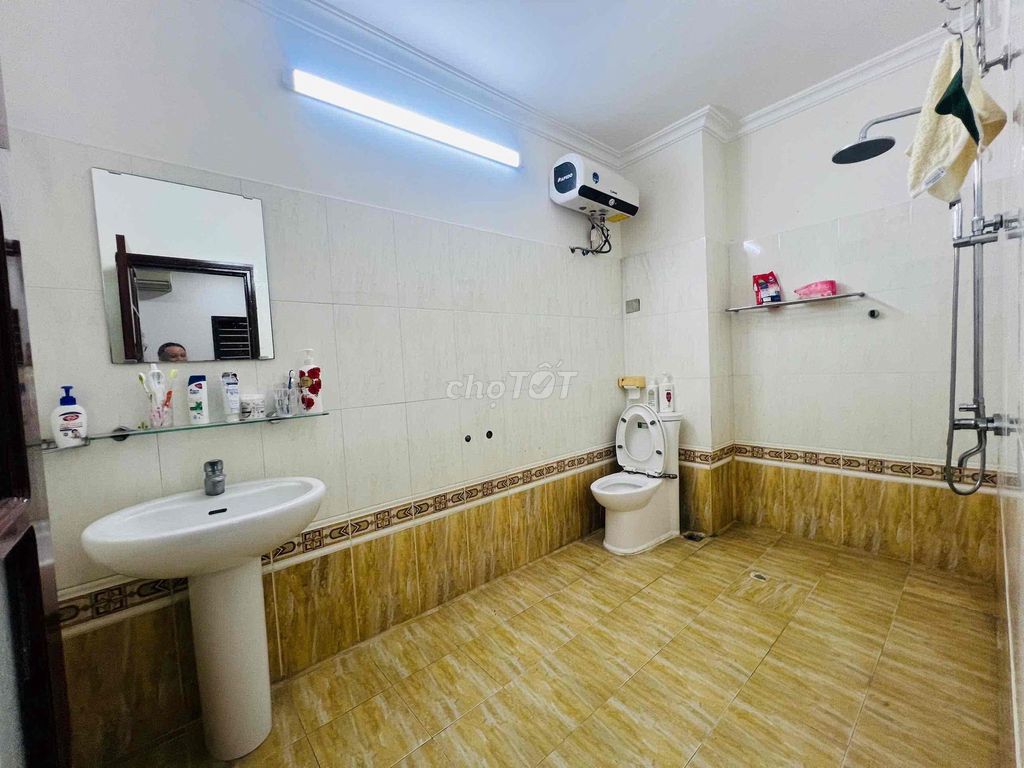 Дом, 4 спальни · 130 м² 3
