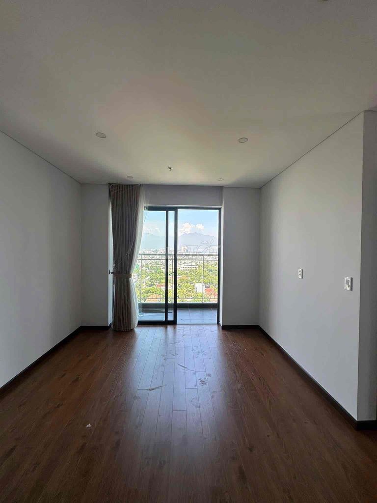 Квартира, 2 спальни · 68 м² 3