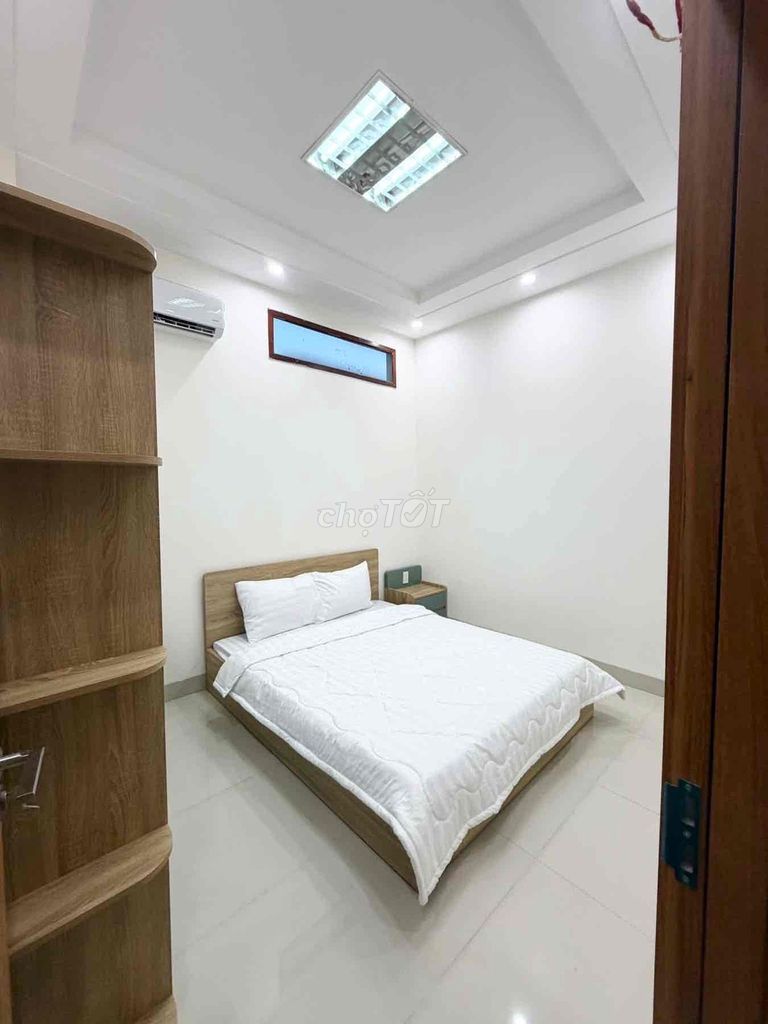 Дом, 5 спален · 92 м² 3