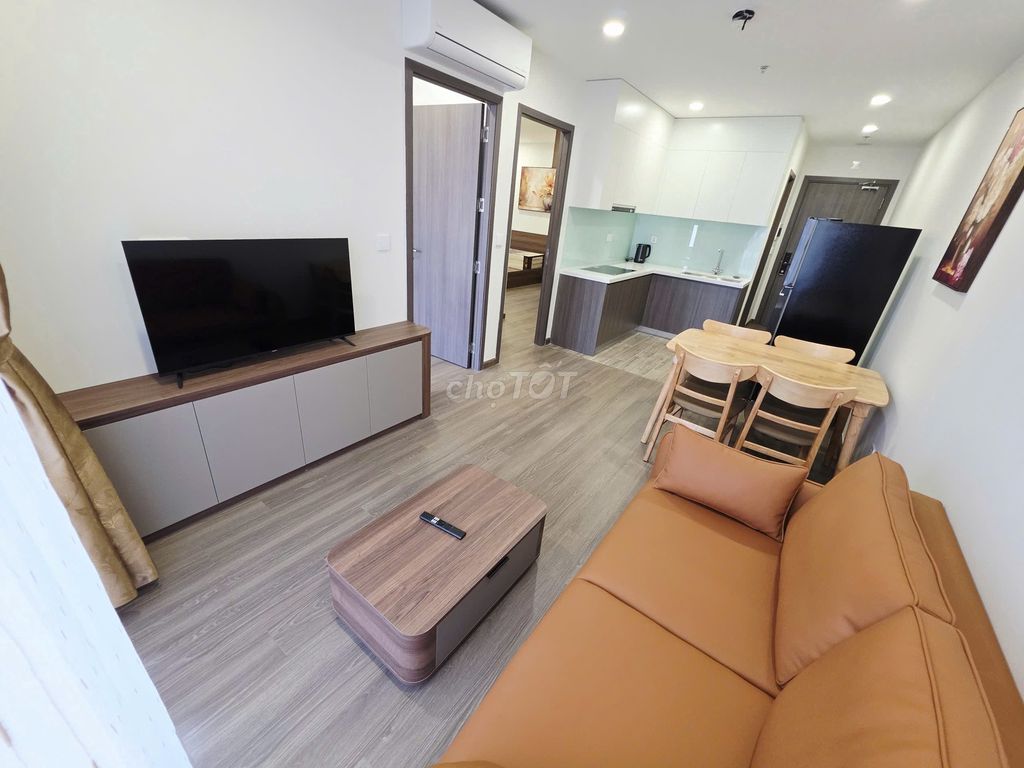 Квартира, 2 спальни · 60 м²