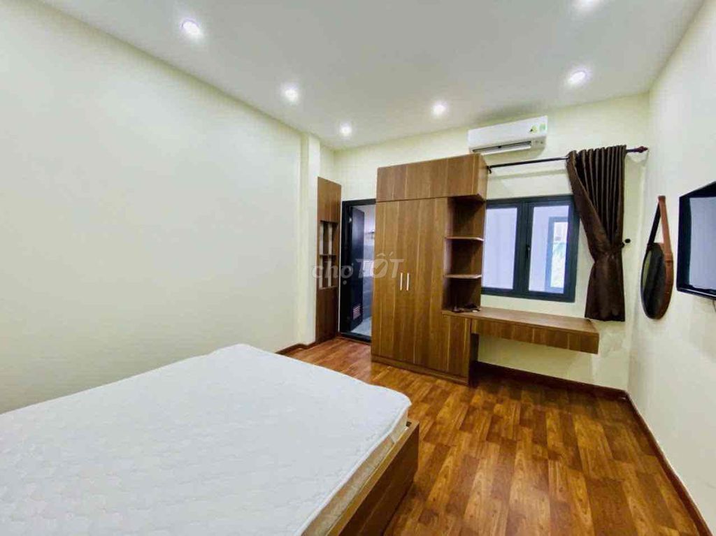 Дом, 5 спален · 80 м² 9