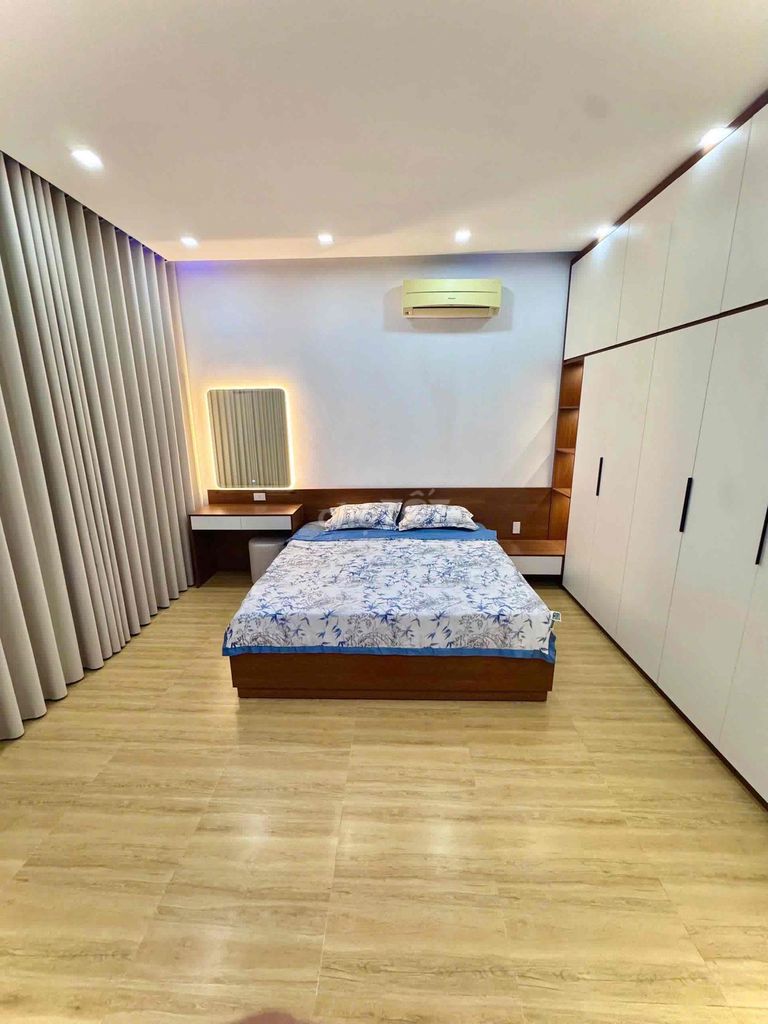 Дом, 3 спальни · 125 м² 3