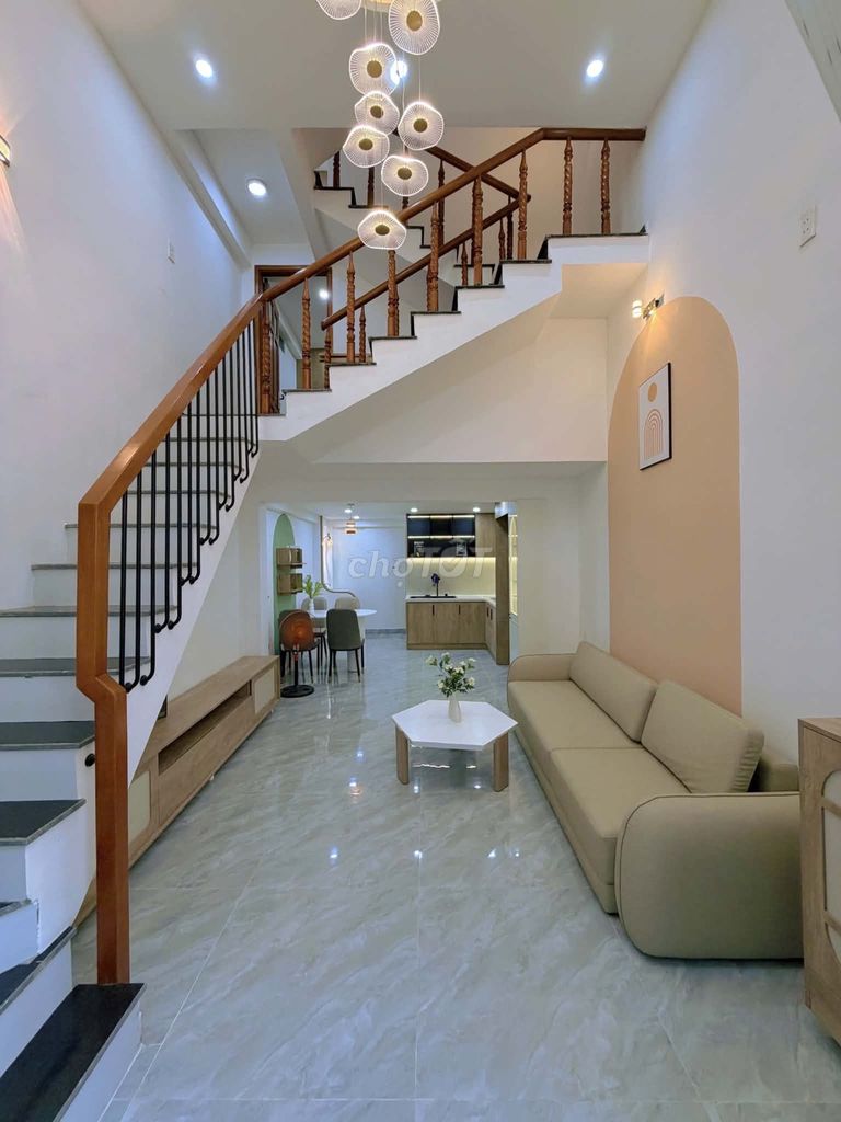 Дом, 3 спальни · 120 м² 3