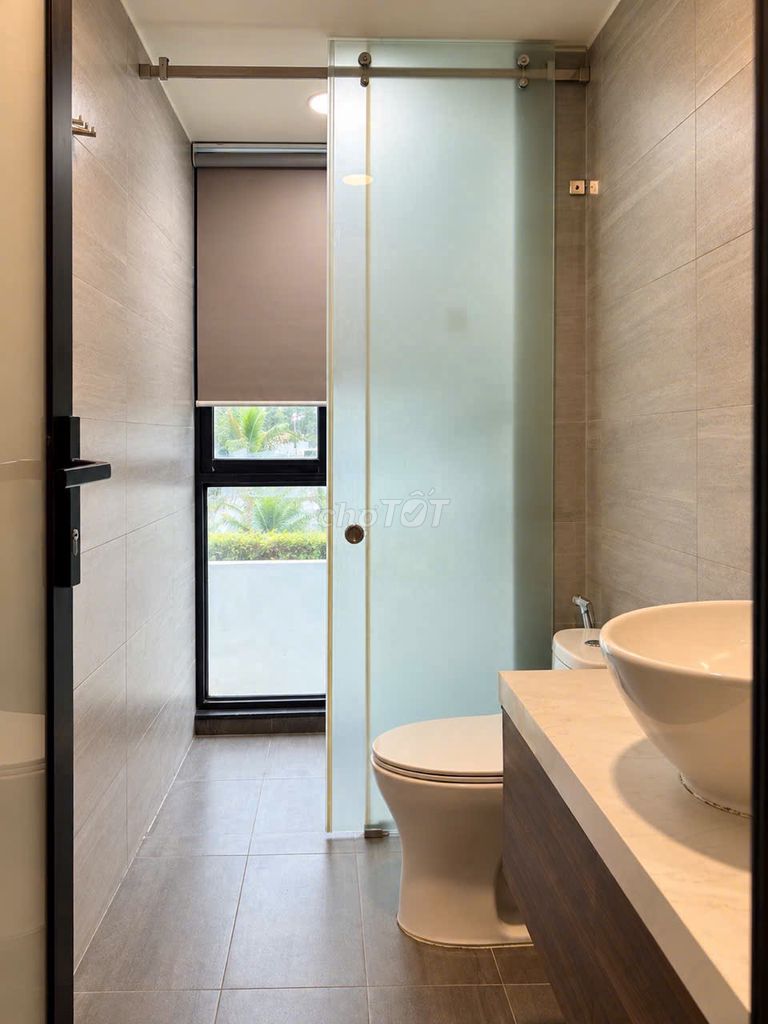 Дом, 5 спален · 250 м² 8