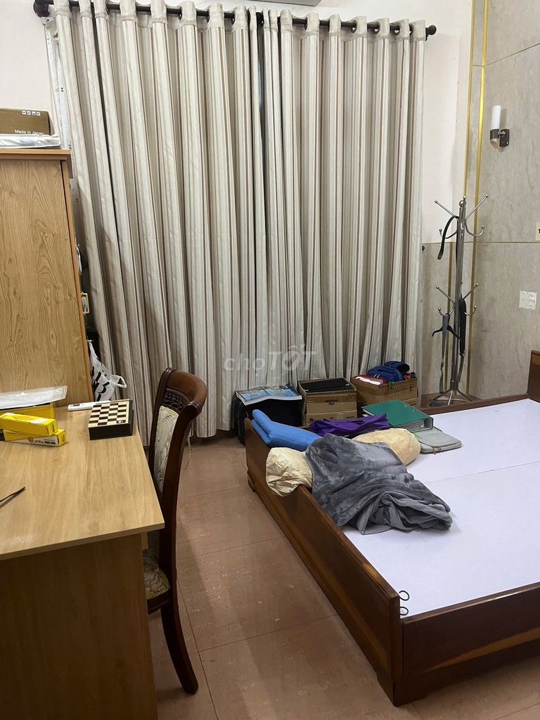 Дом, 3 спальни · 140 м² 2