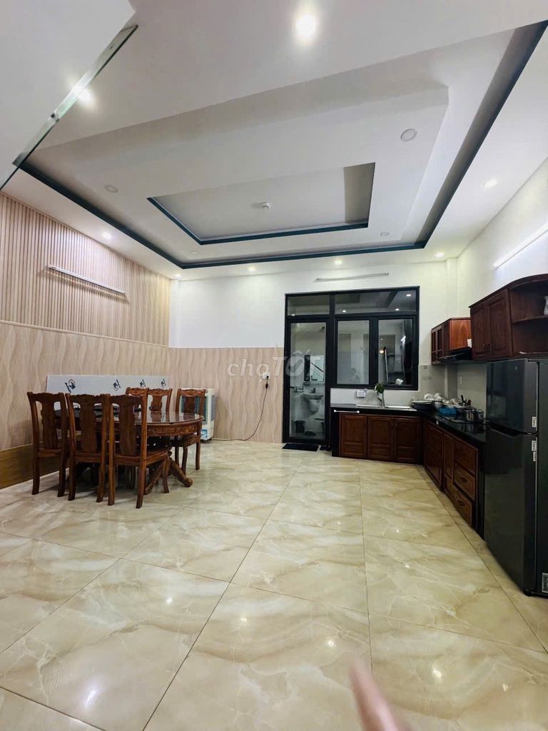 Дом, 5 спален · 80 м² 9