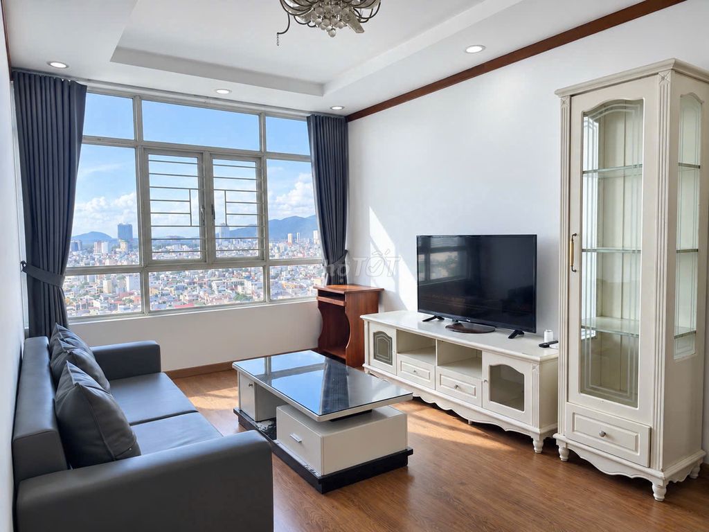 Квартира, 3 спальни · 117 м²
