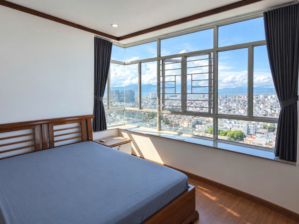 Квартира, 3 спальни · 117 м² 4