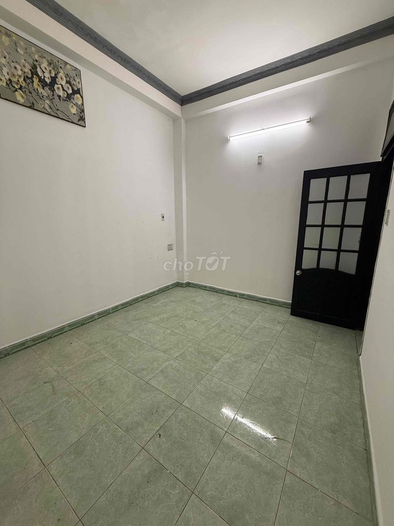 Студия · 100 м² 8