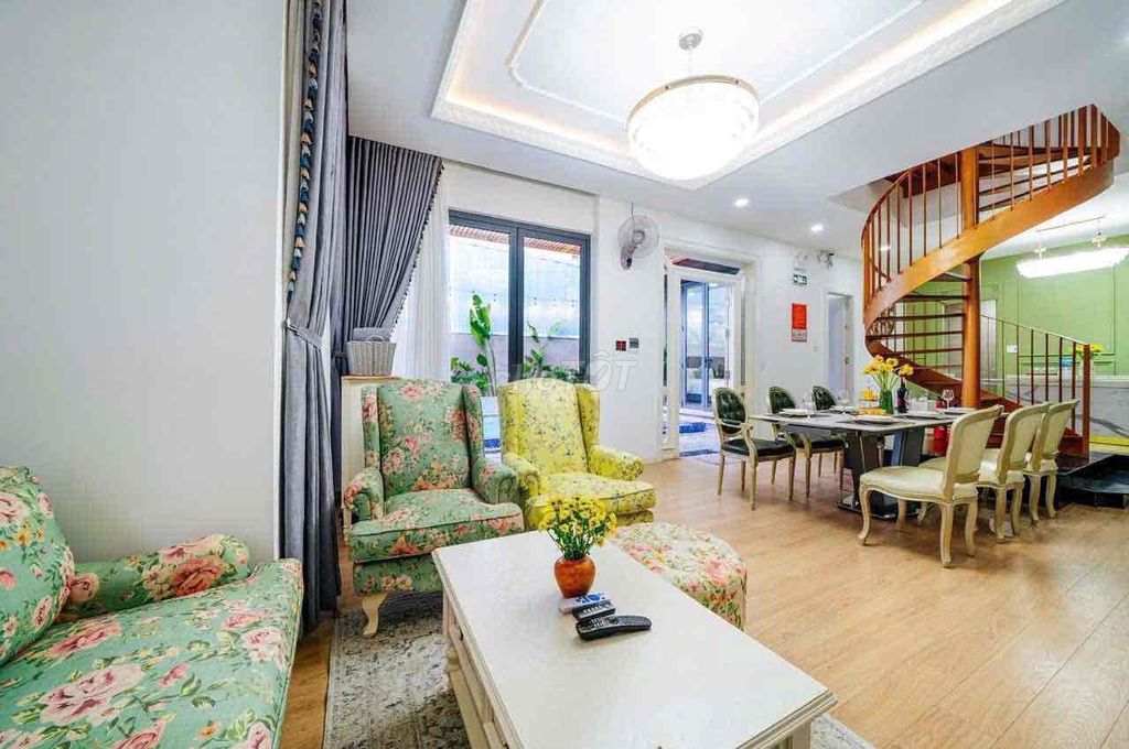Дом, 3 спальни · 150 м² 6
